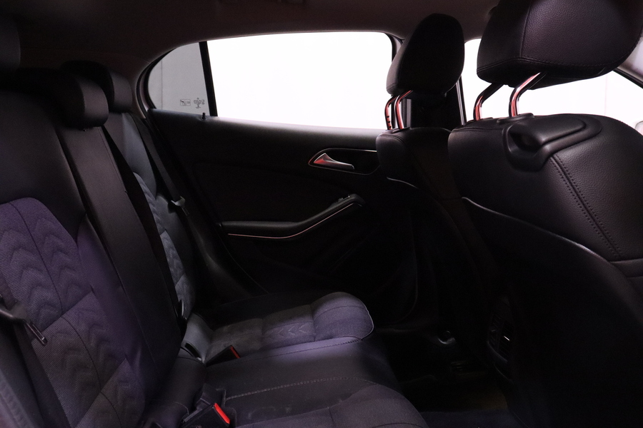 Mercedes-Benz GLA vaihtoauto