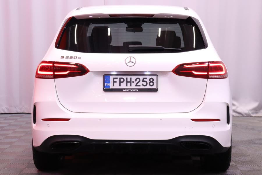 Mercedes-Benz B vaihtoauto