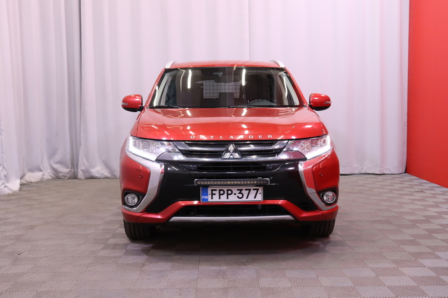 Mitsubishi Outlander vaihtoauto