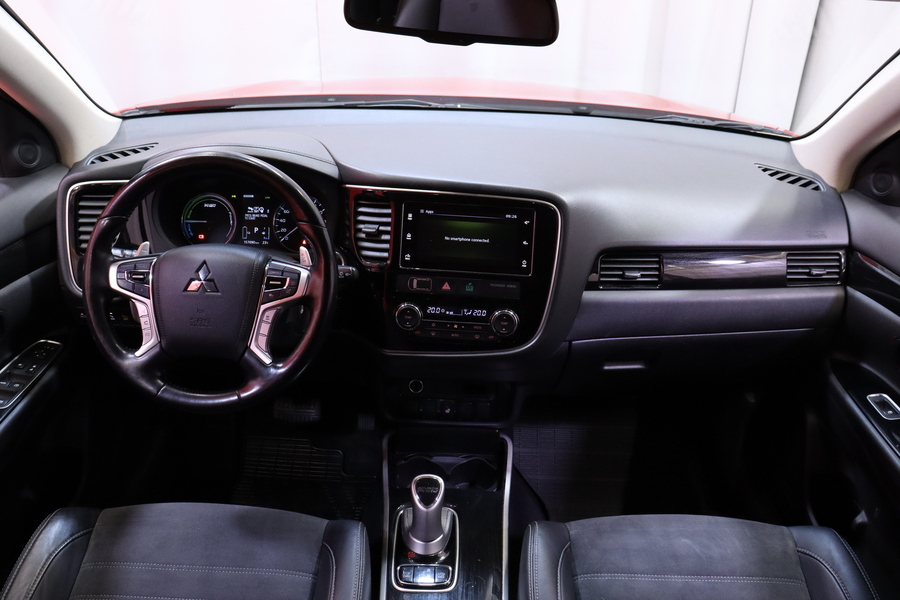 Mitsubishi Outlander vaihtoauto