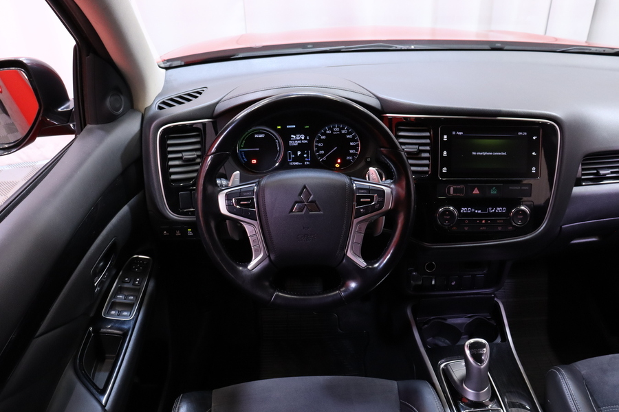 Mitsubishi Outlander vaihtoauto