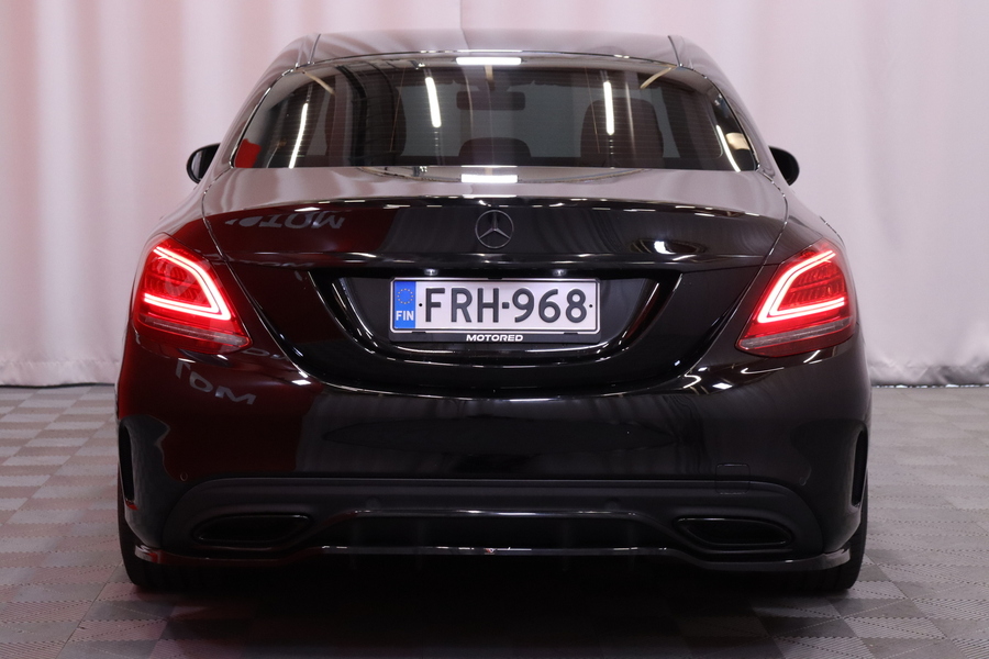 Mercedes-Benz C vaihtoauto