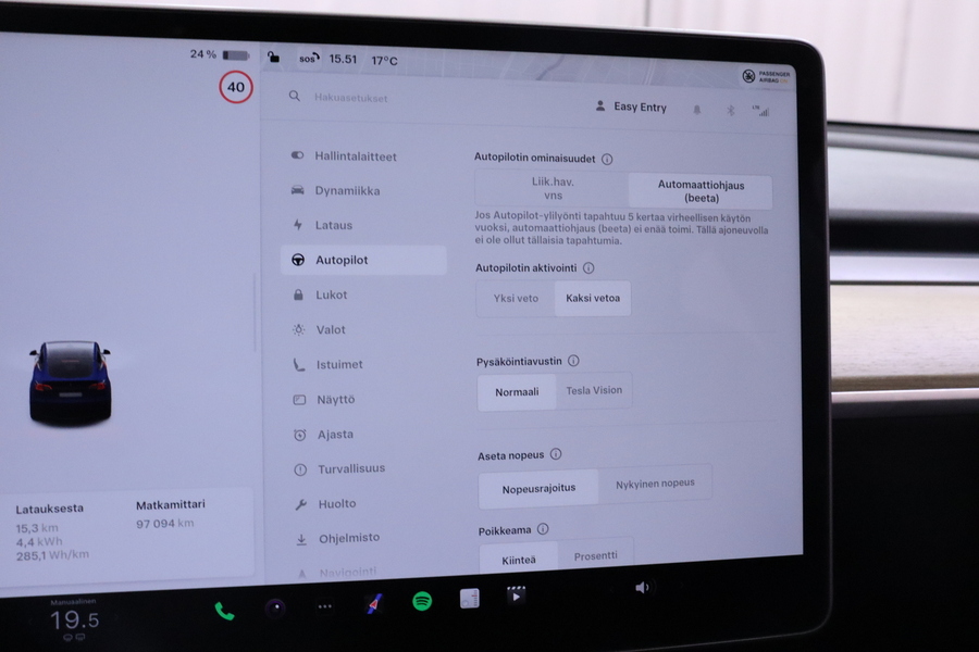 Tesla Model Y vaihtoauto