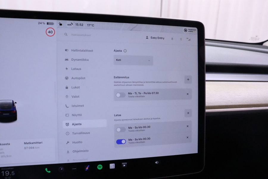 Tesla Model Y vaihtoauto