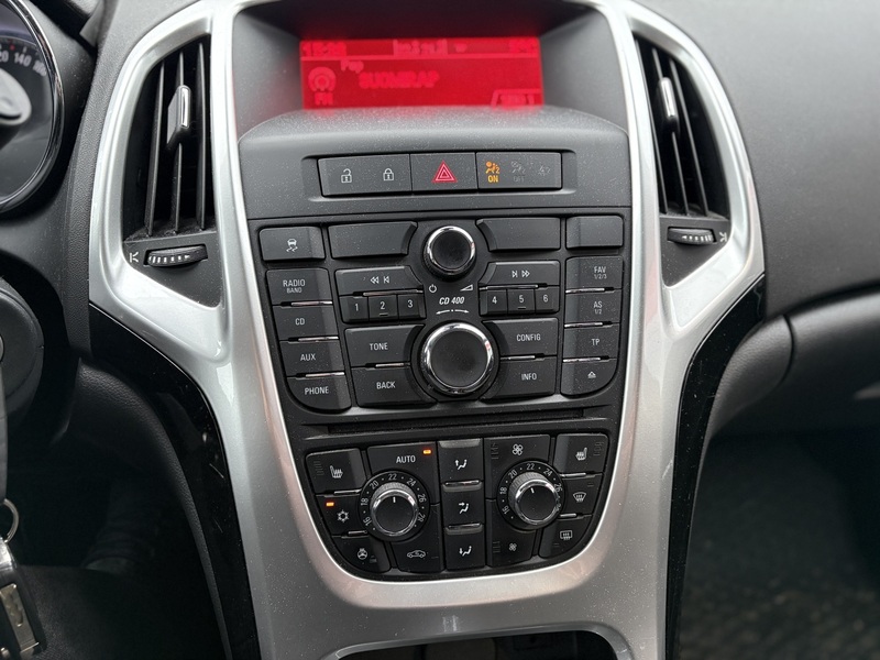 Opel Astra vaihtoauto