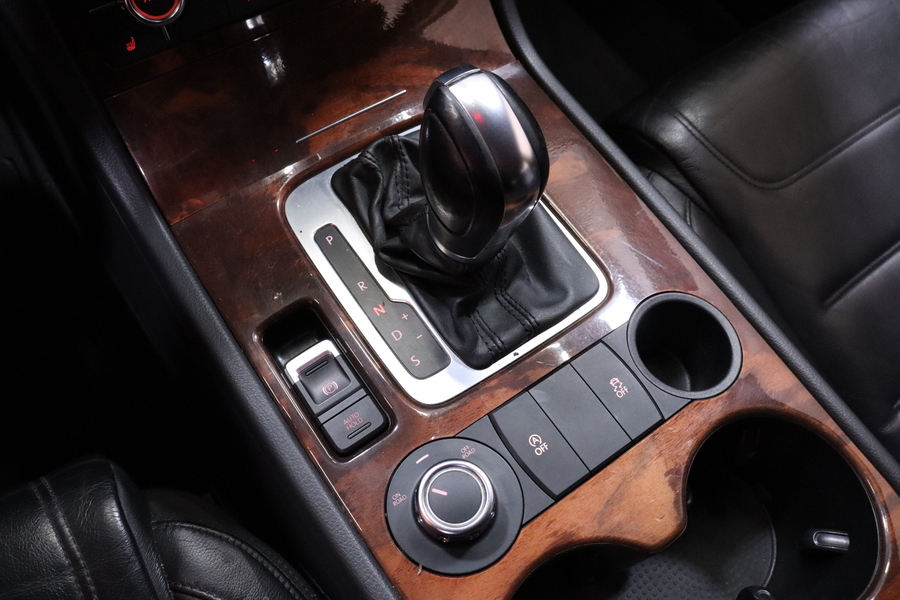 Volkswagen Touareg vaihtoauto