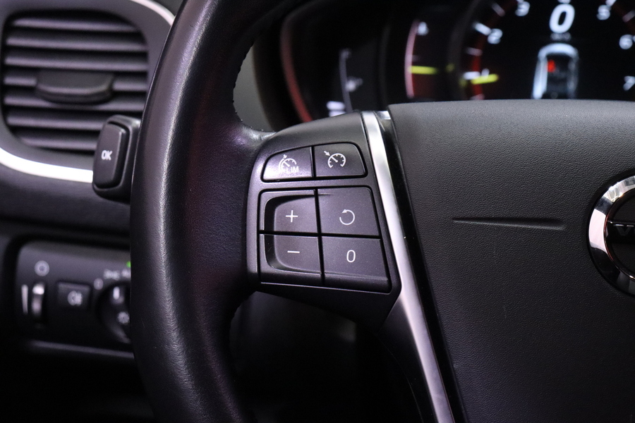 Volvo V40 vaihtoauto