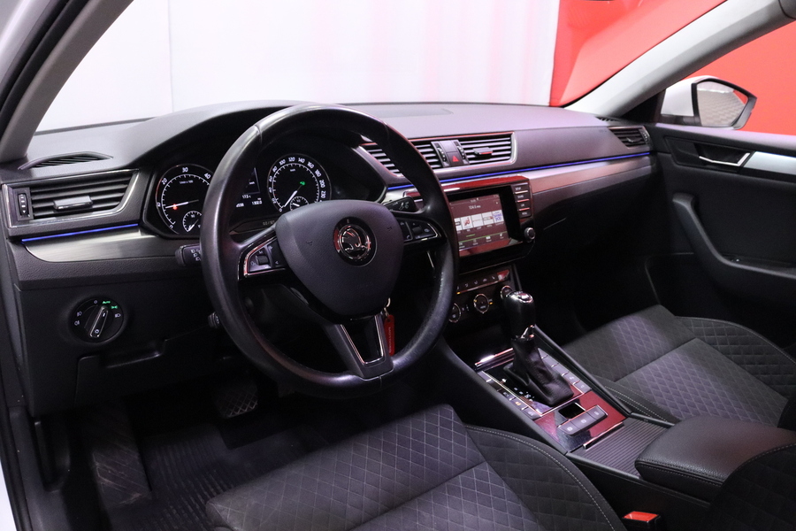 Skoda Superb vaihtoauto