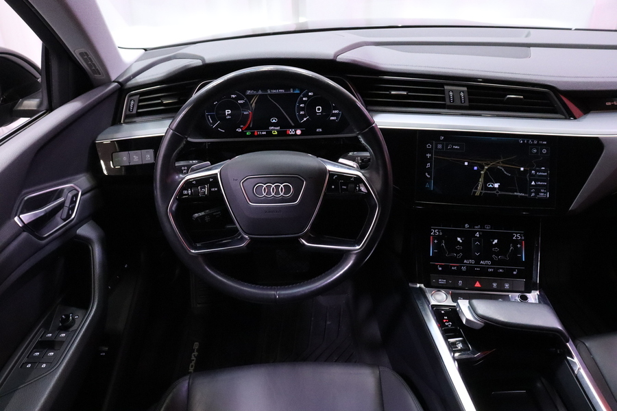 Audi e-tron vaihtoauto