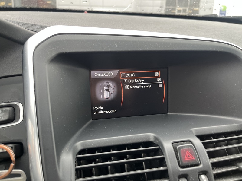 Volvo XC60 vaihtoauto