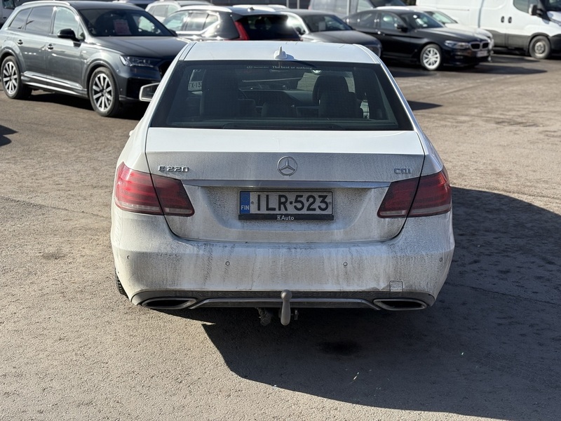 Mercedes-Benz E vaihtoauto