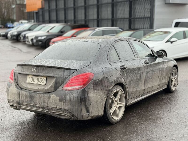 Mercedes-Benz C vaihtoauto