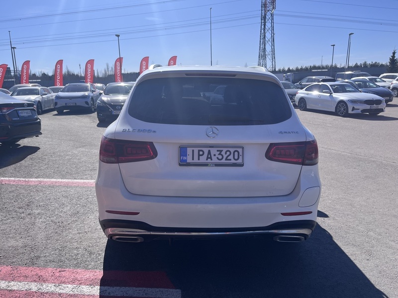 Mercedes-Benz GLC vaihtoauto