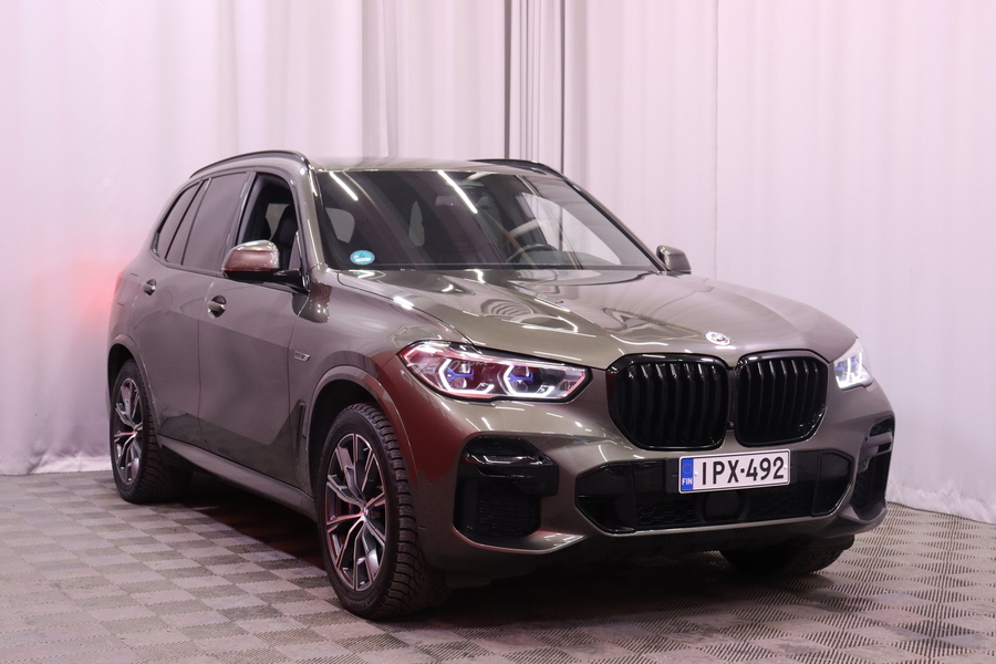 BMW X5 vaihtoauto