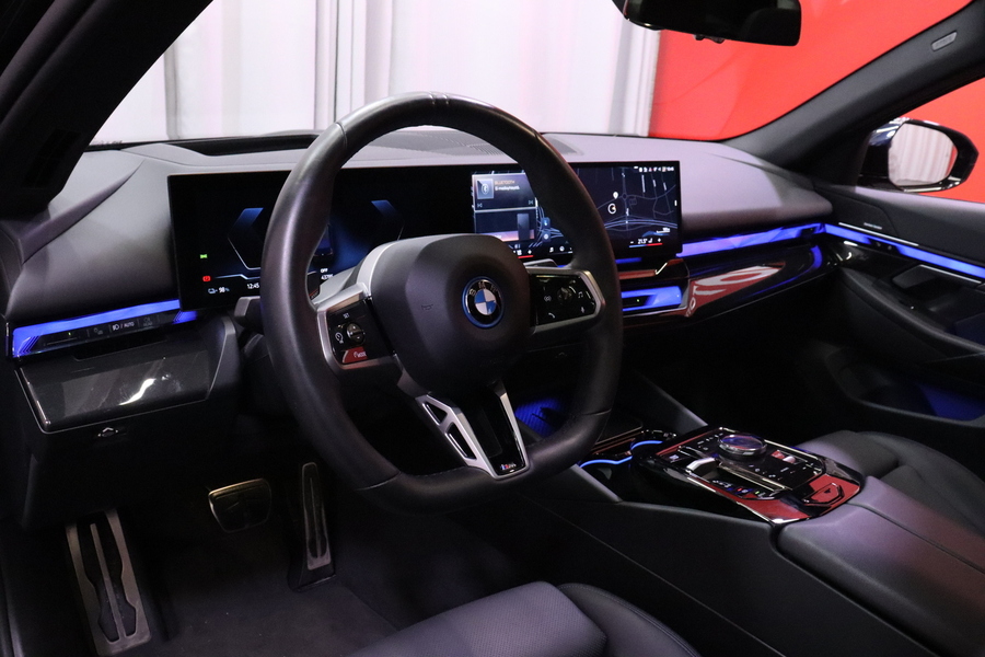 BMW i5 vaihtoauto
