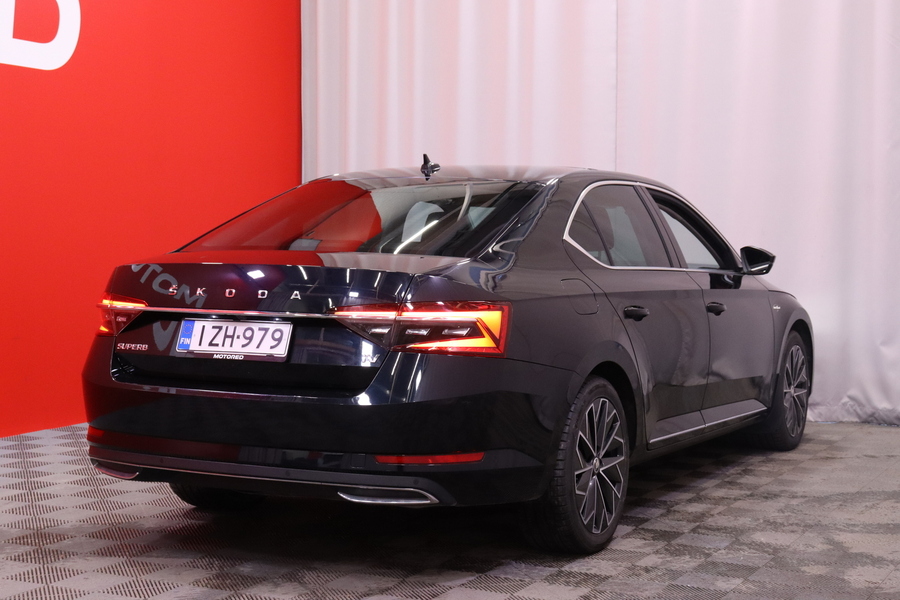 Skoda Superb vaihtoauto