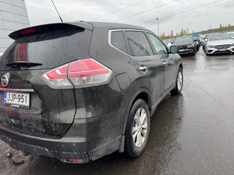 Nissan X-Trail vaihtoauto