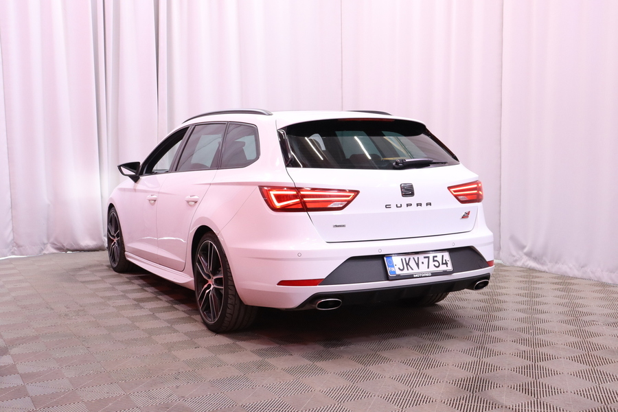 SEAT Leon ST vaihtoauto