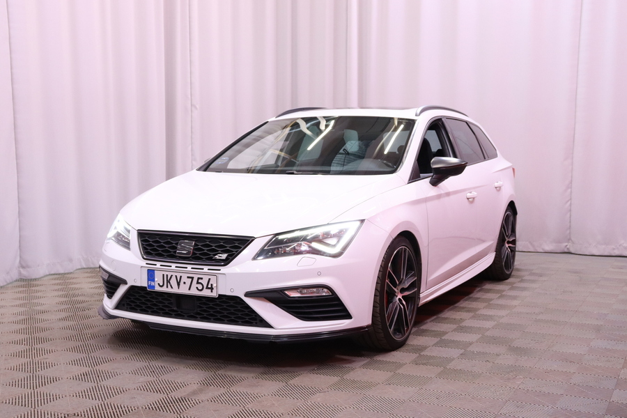 SEAT Leon ST vaihtoauto