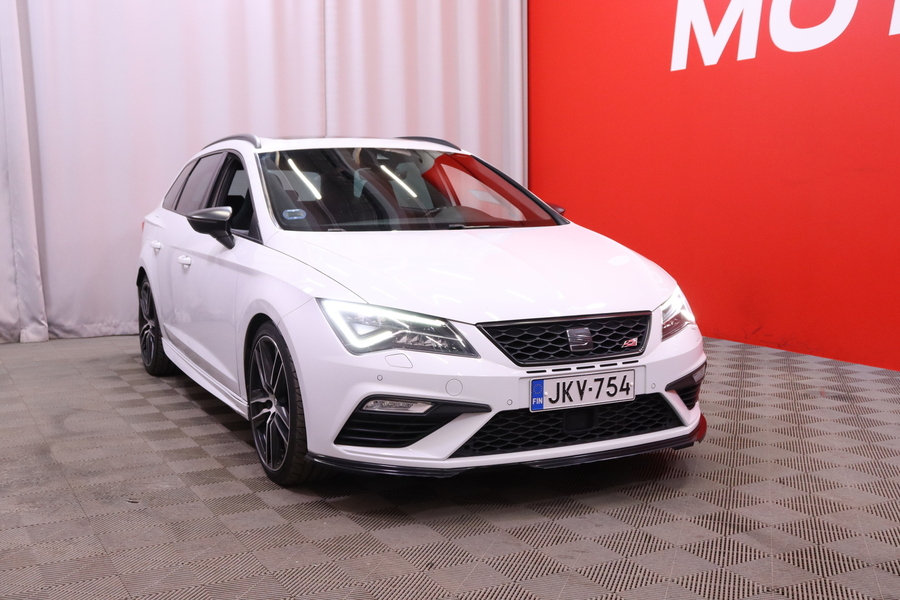 SEAT Leon ST vaihtoauto
