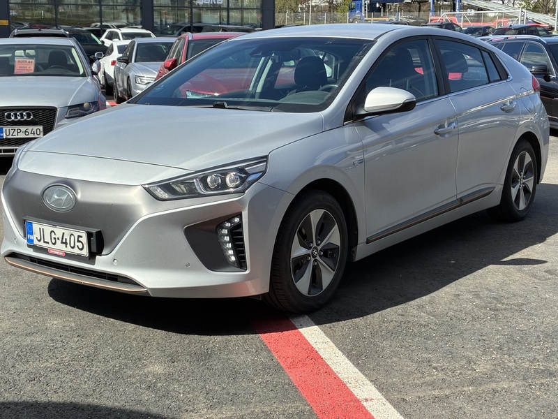 Hyundai IONIQ electric vaihtoauto
