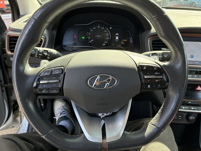 Hyundai IONIQ electric vaihtoauto
