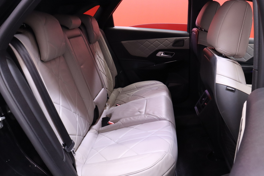 DS 7 Crossback vaihtoauto