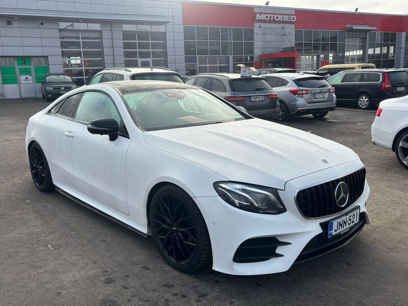 Mercedes-Benz E vaihtoauto