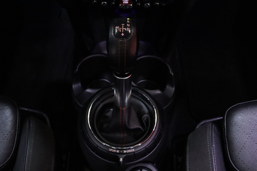 Mini Hatchback vaihtoauto