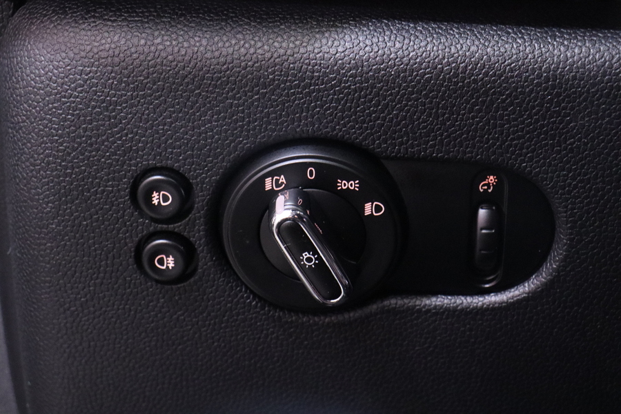 Mini Cooper vaihtoauto