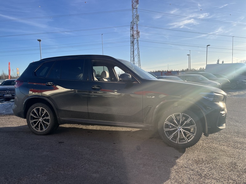 BMW X5 vaihtoauto