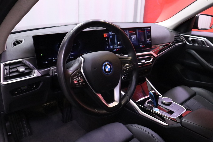 BMW i4 vaihtoauto