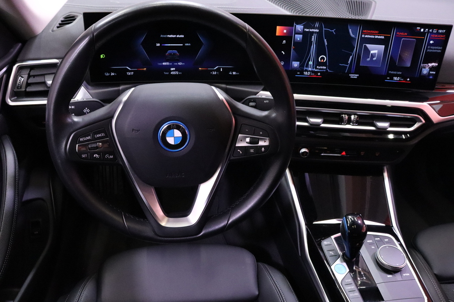 BMW i4 vaihtoauto