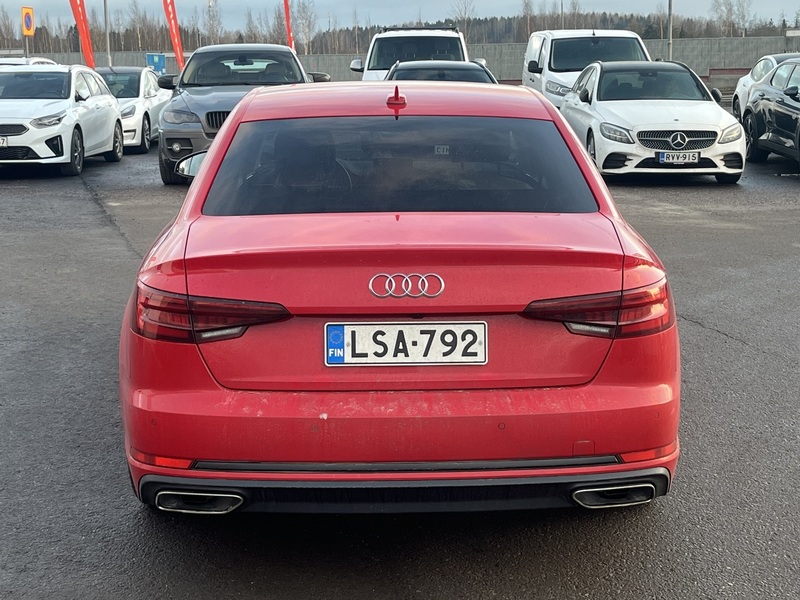 Audi A4 vaihtoauto
