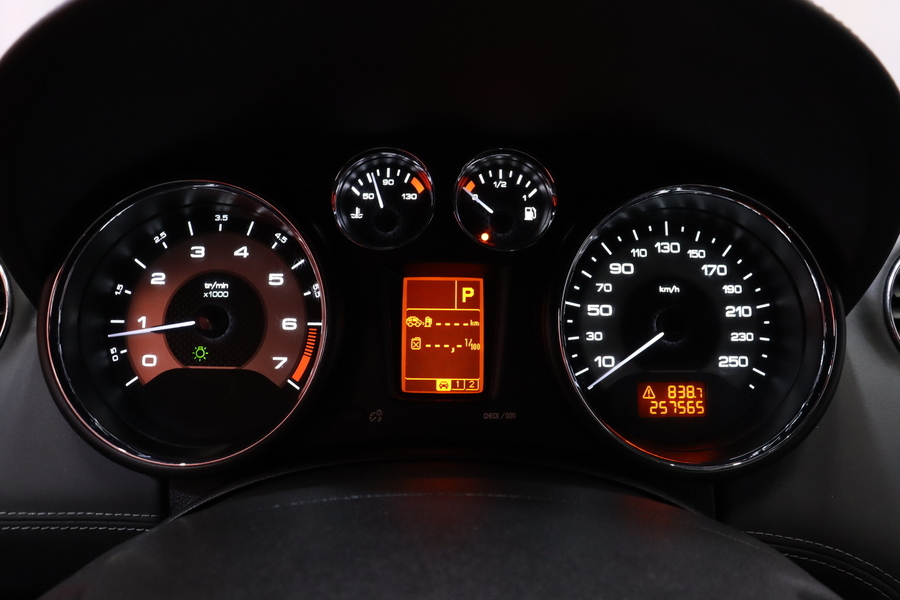 Peugeot RCZ vaihtoauto