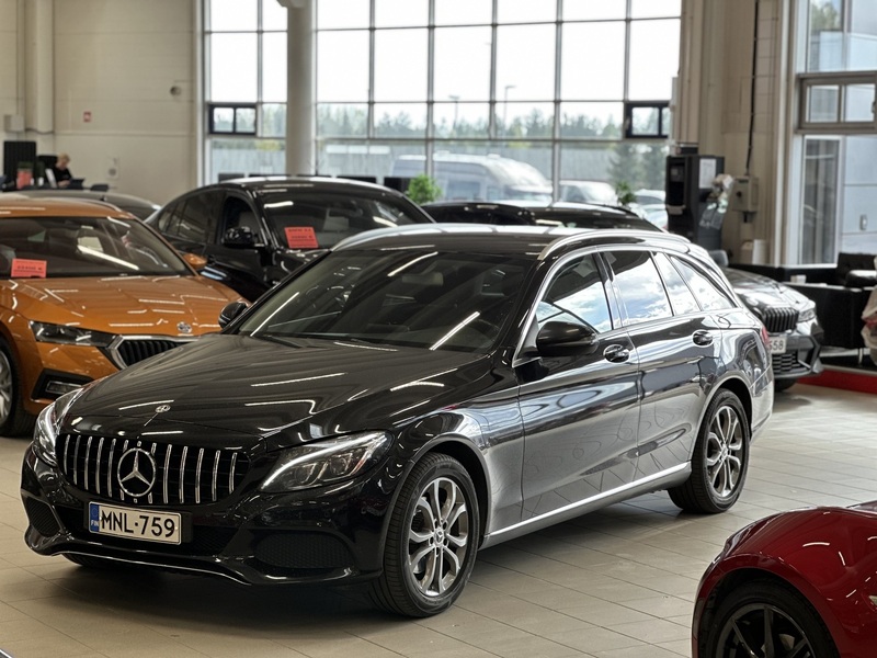 Mercedes-Benz C vaihtoauto