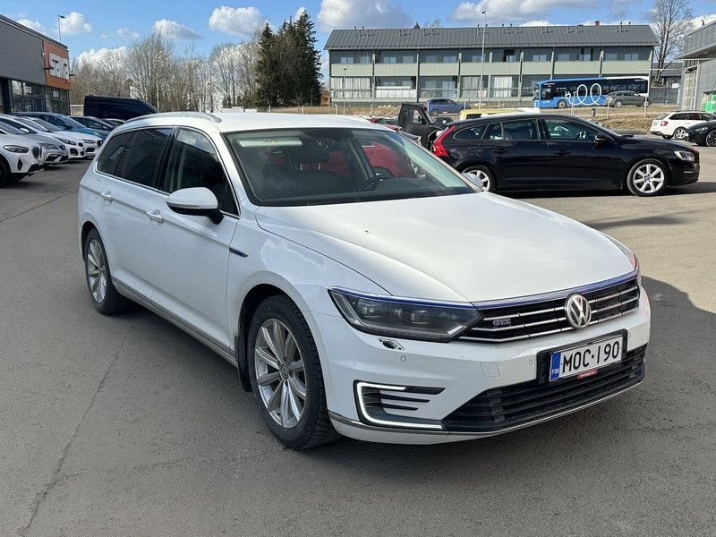 Volkswagen Passat vaihtoauto