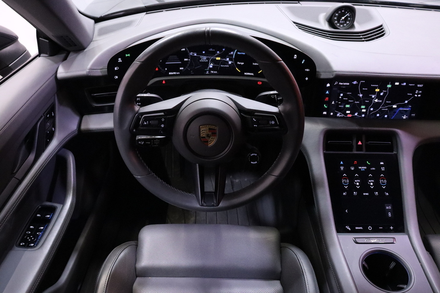 Porsche Taycan vaihtoauto