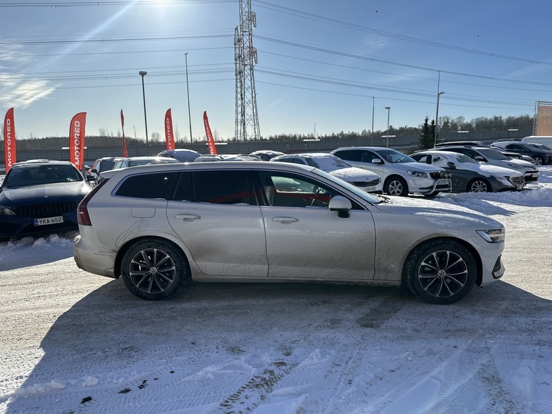 Volvo V60 vaihtoauto