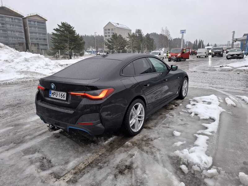 BMW i4 vaihtoauto