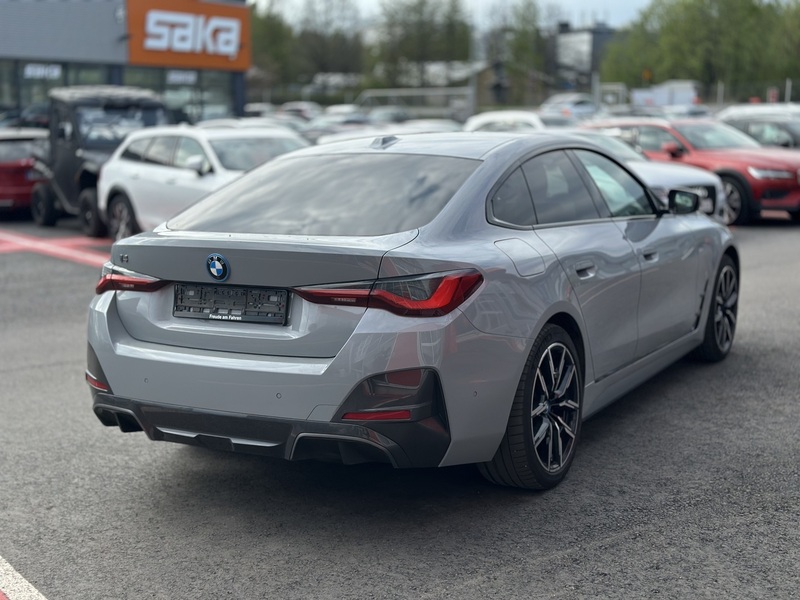 BMW i4 vaihtoauto