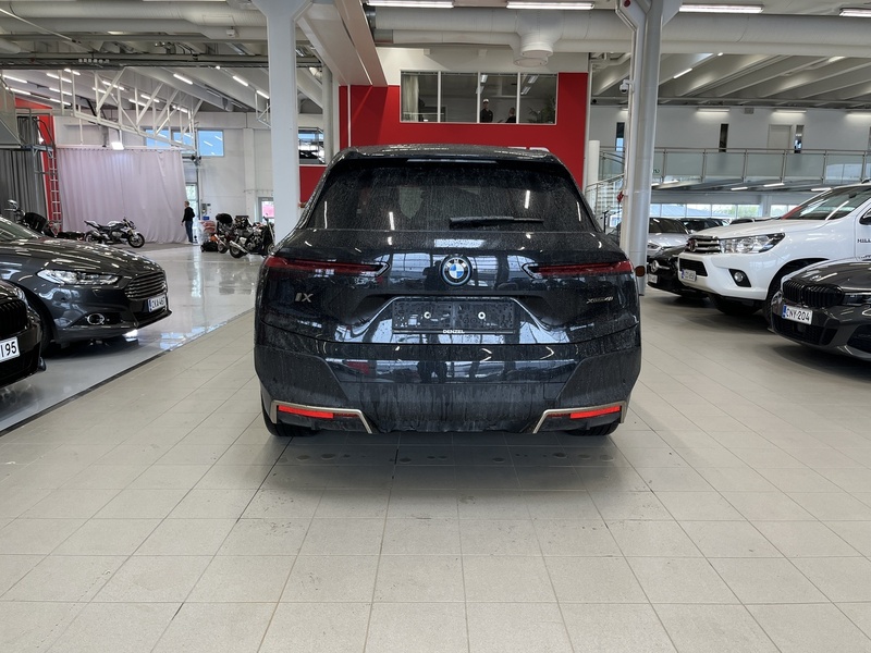 BMW iX vaihtoauto