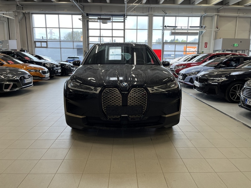 BMW iX vaihtoauto