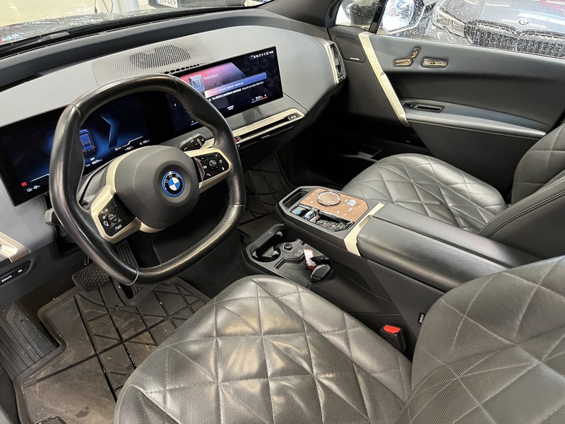 BMW iX vaihtoauto