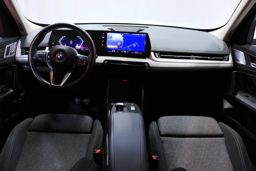 BMW X1 vaihtoauto