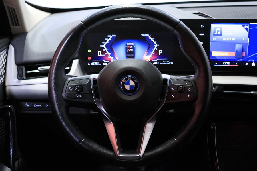 BMW X1 vaihtoauto