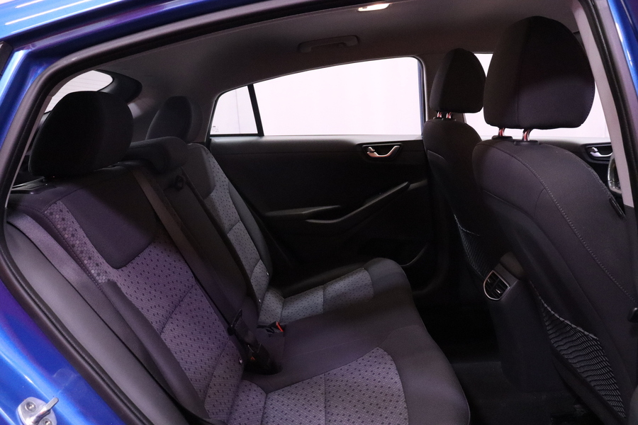 Hyundai IONIQ electric vaihtoauto