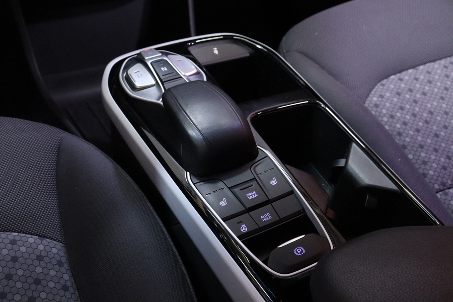 Hyundai IONIQ electric vaihtoauto