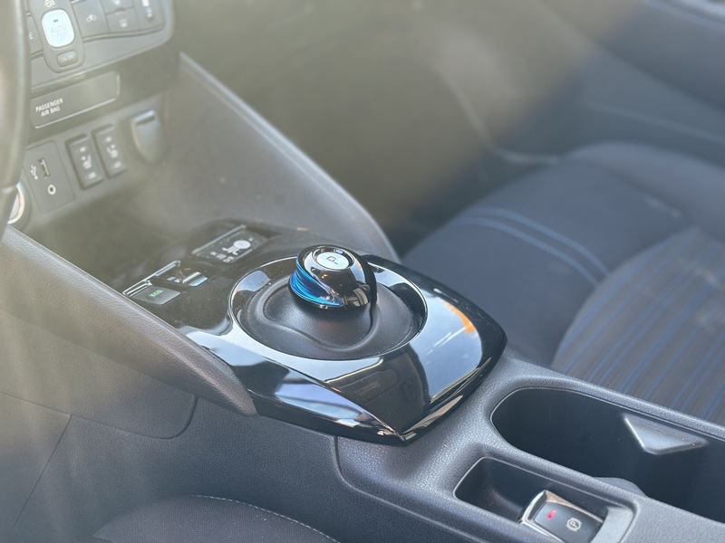 Nissan Leaf vaihtoauto