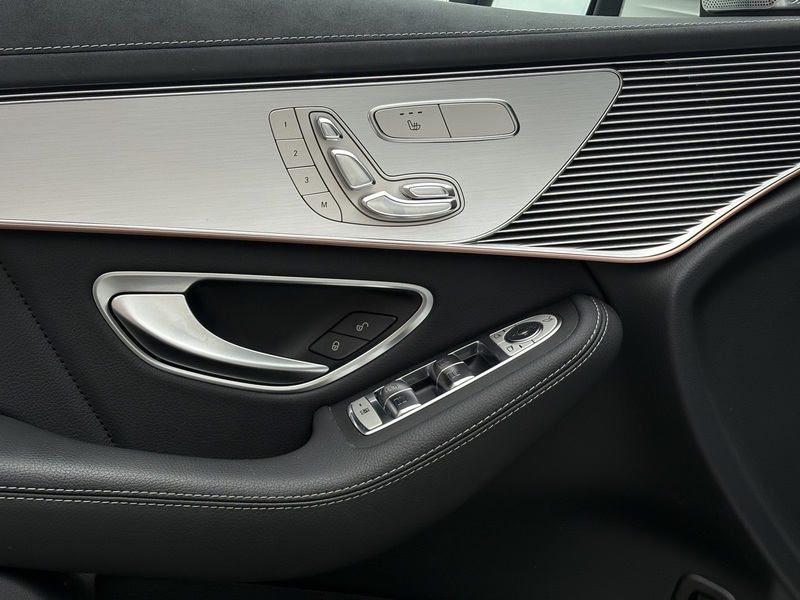 Mercedes-Benz EQC vaihtoauto